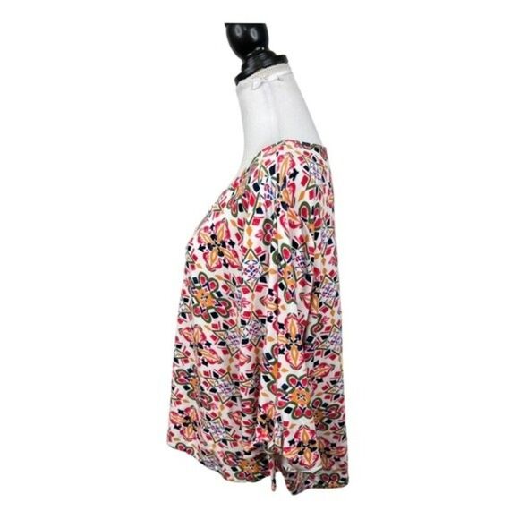 Crown & Ivy Knit Top Blouse Petite Size PXL Multicolor Floral Keyhole Happycore - Picture 8 of 11